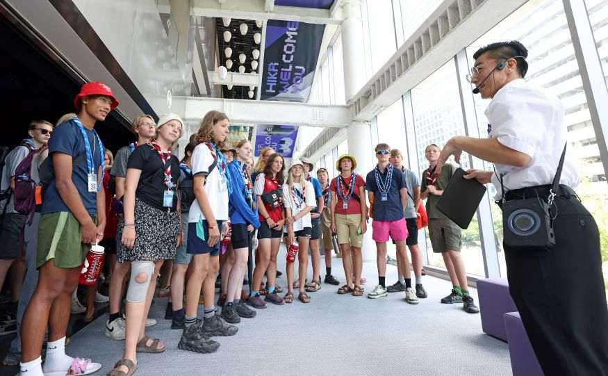 [한국관광공사]하이커에 방문한 덴마크. 노르웨이 잼버리 참가자들 (7).jpg