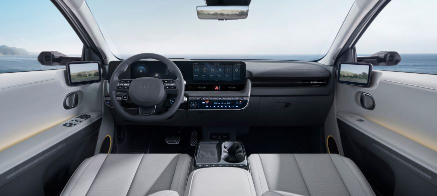 (사진5) 더 뉴 아이오닉 5 실내.jpg