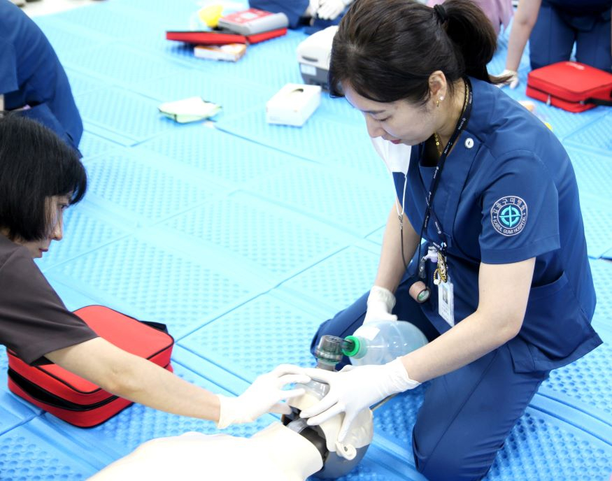 갑을구미재활병원 실전형 CPCR 교육1.jpg