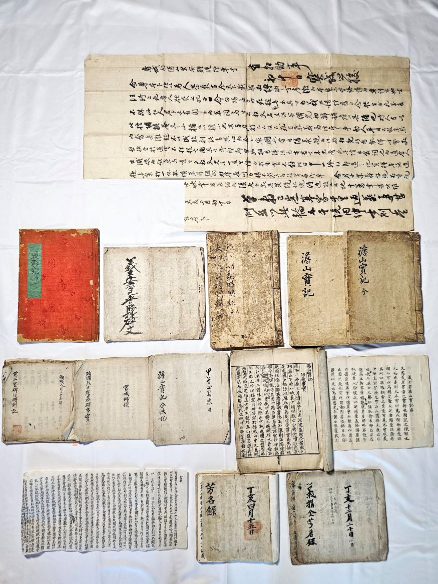 1-3. 보성군, 매년 새로운 향토문화유산 발굴!_ 보성 안규홍 전적 일괄.jpg